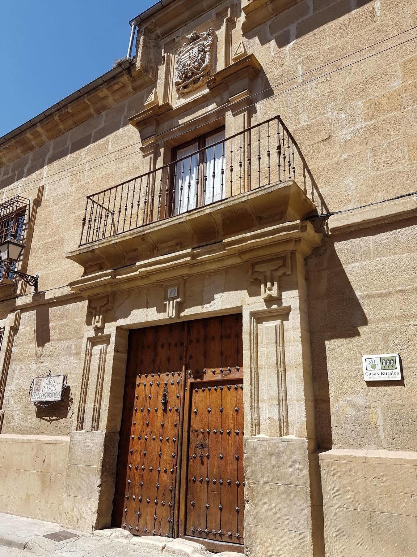 Casa Palacio Conde De Garcinarro Huete Exterior foto